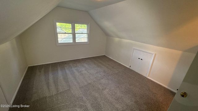 9231 Omar Khayyam Blvd, Louisville, KY 40272