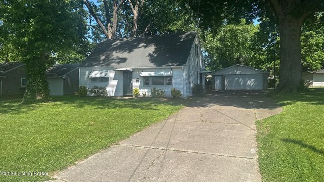9231 Omar Khayyam Blvd, Louisville, KY 40272