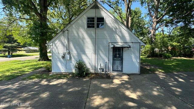 9231 Omar Khayyam Blvd, Louisville, KY 40272