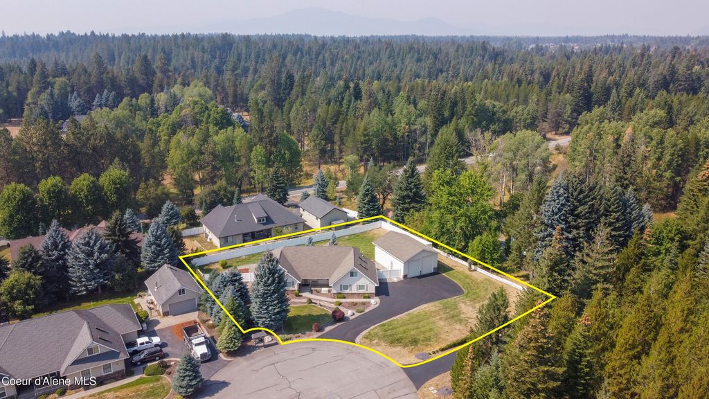 11907 N BLUE JAY CT, Hayden, ID 83835 photo 40