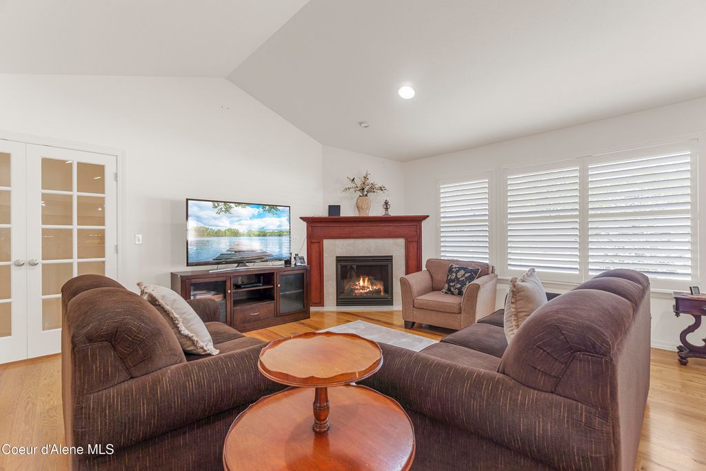 11907 N BLUE JAY CT, Hayden, ID 83835 photo 9