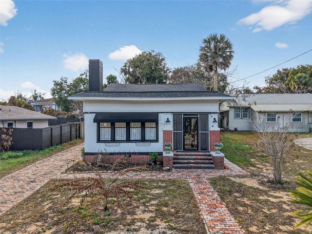 740 SUMMIT STREET, Eustis, FL 32726