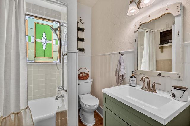 740 SUMMIT STREET, Eustis, FL 32726