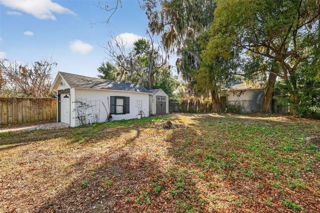 740 SUMMIT STREET, Eustis, FL 32726