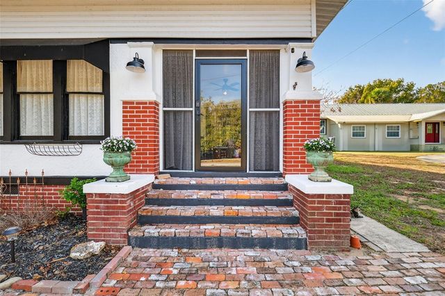 740 SUMMIT STREET, Eustis, FL 32726