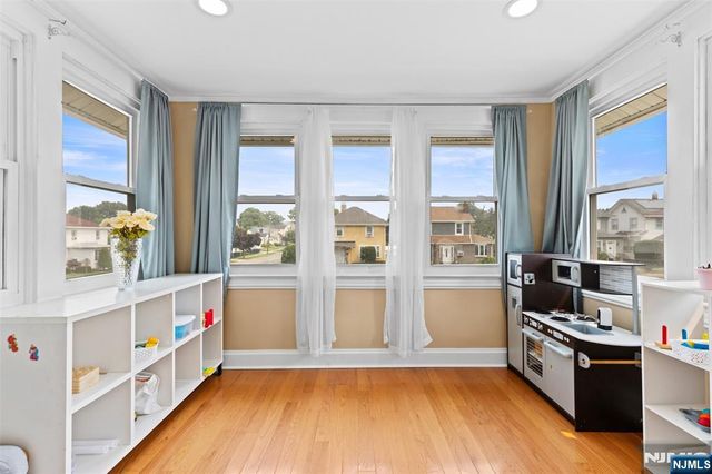83 S Prospect Avenue, Hackensack, NJ 07601