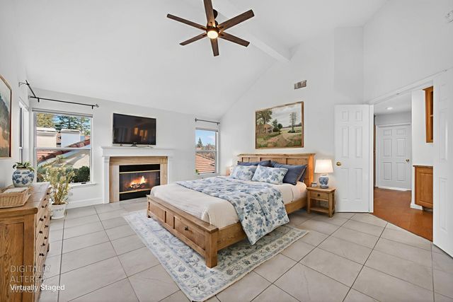 470 S Lexington Dr, Folsom, CA 95630