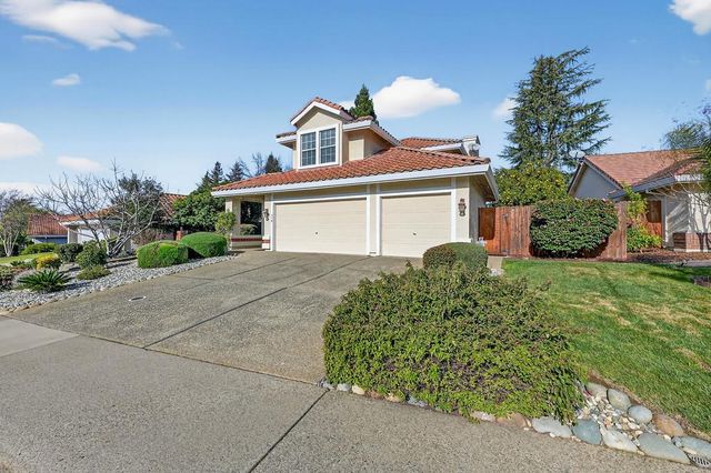 470 S Lexington Dr, Folsom, CA 95630