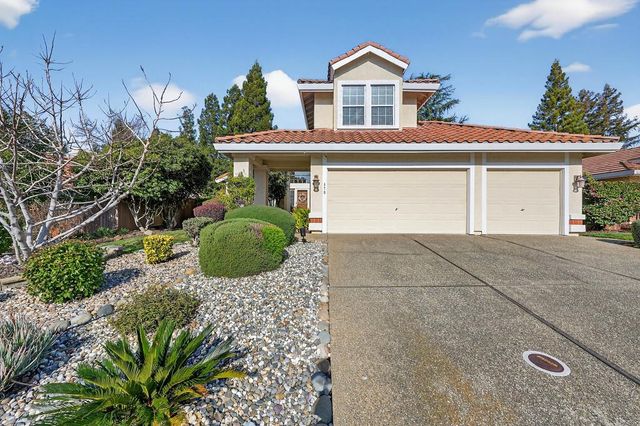 470 S Lexington Dr, Folsom, CA 95630