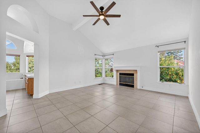 470 S Lexington Dr, Folsom, CA 95630