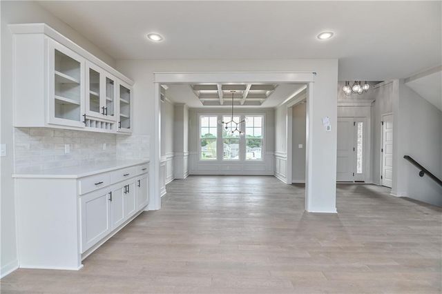 23822 Clear Creek Parkway, Shawnee, KS 66226