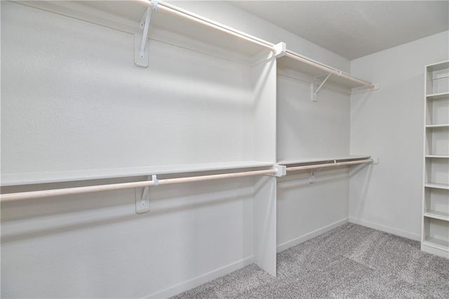23822 Clear Creek Parkway, Shawnee, KS 66226