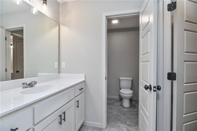 23822 Clear Creek Parkway, Shawnee, KS 66226