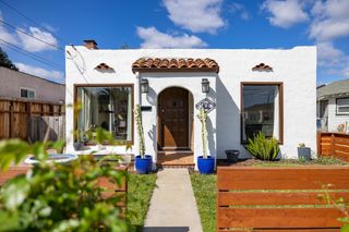 62 Buena Vista Street, Salinas, CA 93901