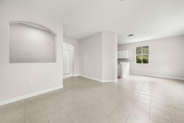 1008 SW Shoma Drive 394, Royal Palm Beach, FL 33414