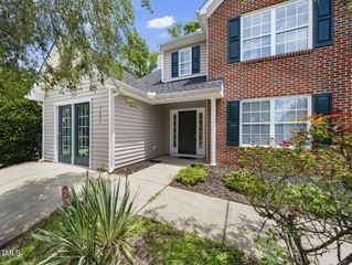 5621 Advantis Drive, Raleigh, NC 27610
