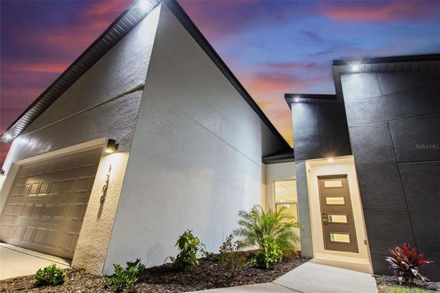 421 NE 19TH TERRACE, Cape Coral, FL 33909