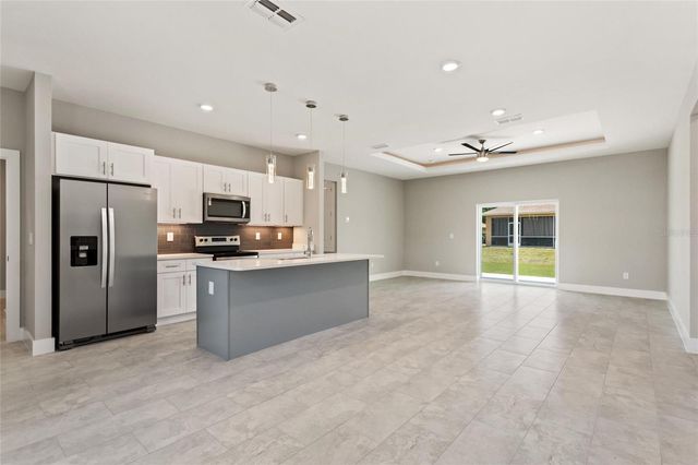 421 NE 19TH TERRACE, Cape Coral, FL 33909