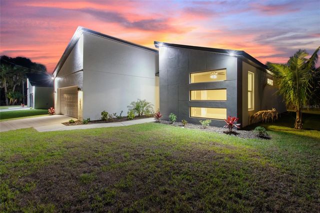 421 NE 19TH TERRACE, Cape Coral, FL 33909