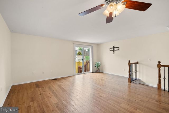 14562 TRURO PARISH CT, Centreville, VA 20120