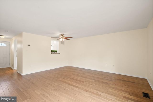 14562 TRURO PARISH CT, Centreville, VA 20120