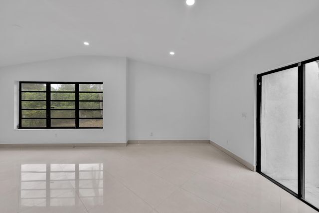 17551 NE 5th Avenue, North Miami Beach, FL 33162
