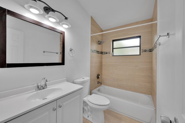 17551 NE 5th Avenue, North Miami Beach, FL 33162