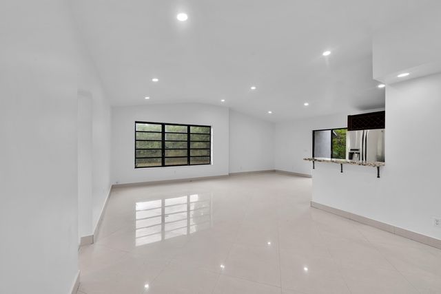 17551 NE 5th Avenue, North Miami Beach, FL 33162