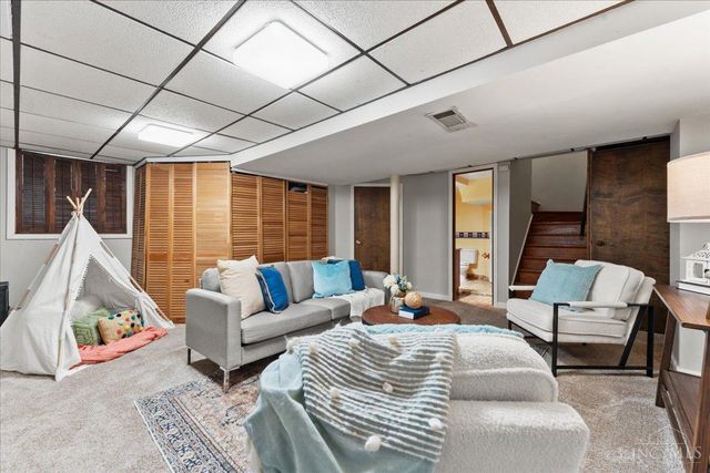 2720 McKinley Avenue, Cincinnati, OH 45211