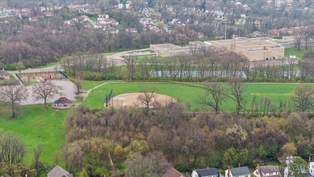 2720 McKinley Avenue, Cincinnati, OH 45211