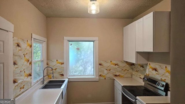 1076 Crescent Avenue 1076, Macon, GA 31204