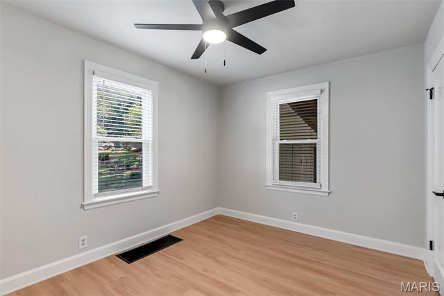 1165 Jackson Street, St Charles, MO 63301
