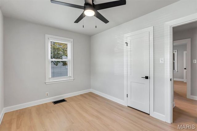 1165 Jackson Street, St Charles, MO 63301