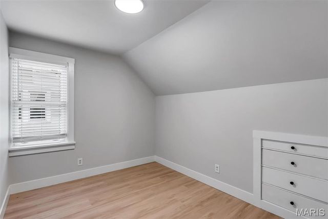 1165 Jackson Street, St Charles, MO 63301