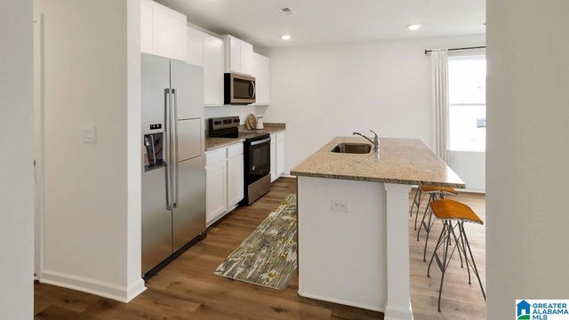 3855 HERITAGE CREST DRIVE, Bessemer, AL 35023