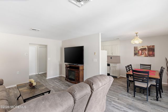 1245C Hamilton Court, Lakewood, NJ 08701