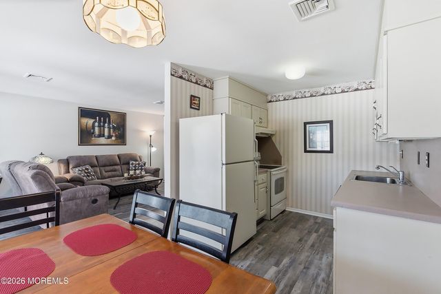 1245C Hamilton Court, Lakewood, NJ 08701