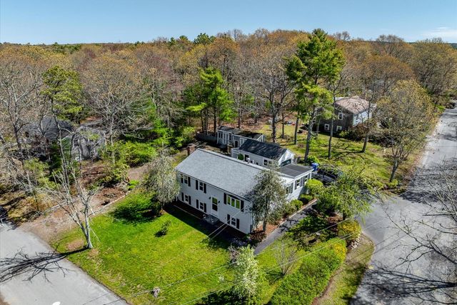 22 Avery Road, Pocasset, MA 02559