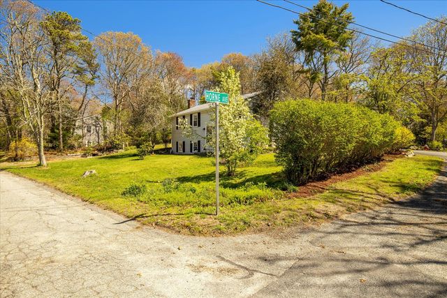22 Avery Road, Pocasset, MA 02559