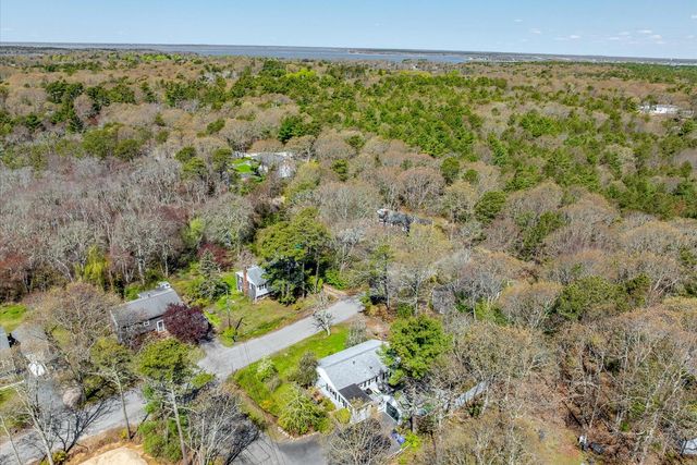 22 Avery Road, Pocasset, MA 02559