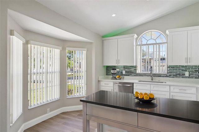 15932 ROBIN HILL LOOP, Clermont, FL 34714