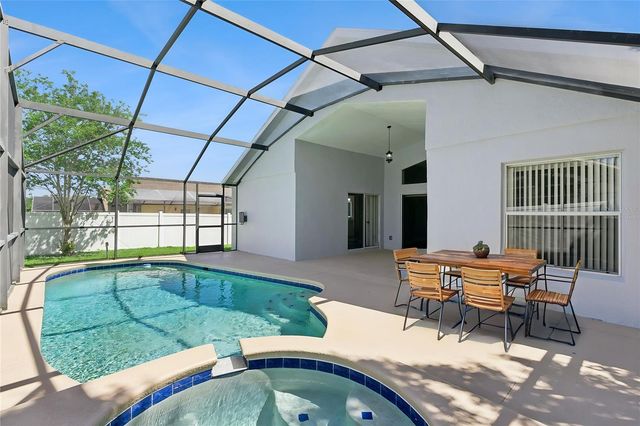 15932 ROBIN HILL LOOP, Clermont, FL 34714