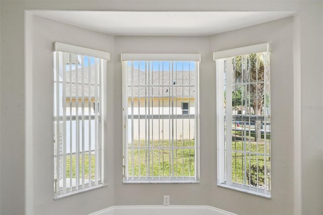 15932 ROBIN HILL LOOP, Clermont, FL 34714