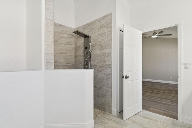 15932 ROBIN HILL LOOP, Clermont, FL 34714