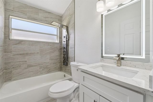 15932 ROBIN HILL LOOP, Clermont, FL 34714