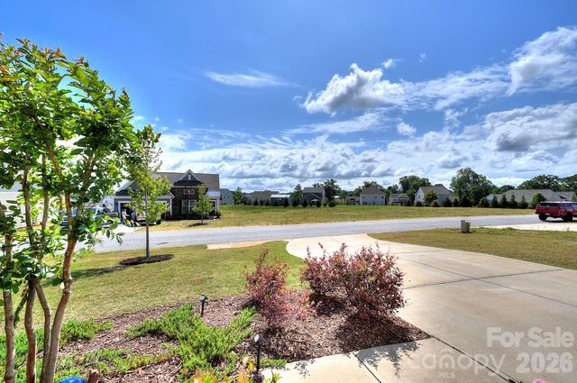 625 Morning Meadows Drive, Inman, SC 29349