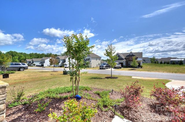 625 Morning Meadows Drive, Inman, SC 29349