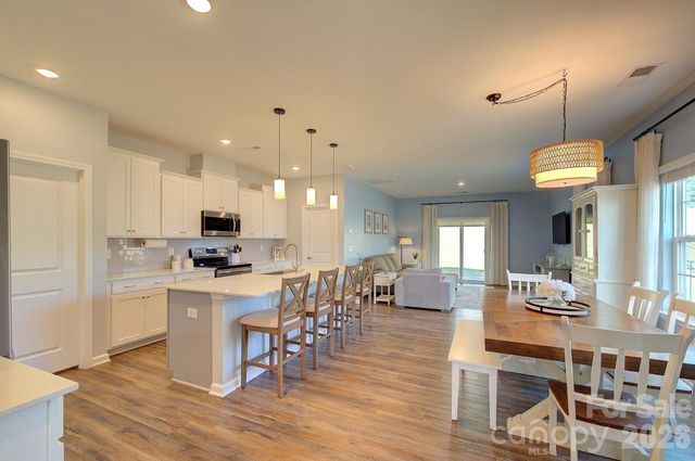 625 Morning Meadows Drive, Inman, SC 29349
