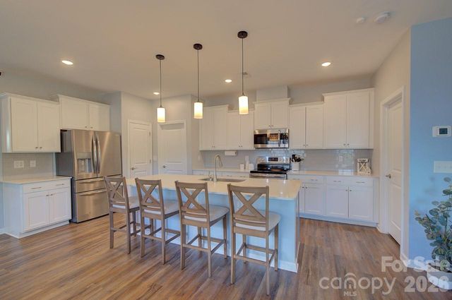 625 Morning Meadows Drive, Inman, SC 29349