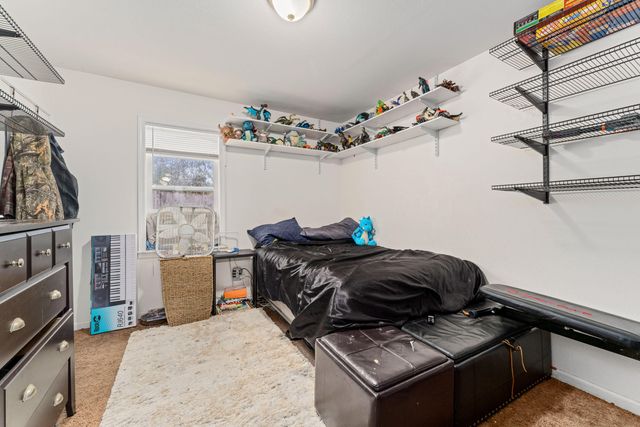 1848 Cloverlawn Drive, Grants Pass, OR 97527